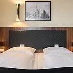 Hotel The Frankfurt 4*