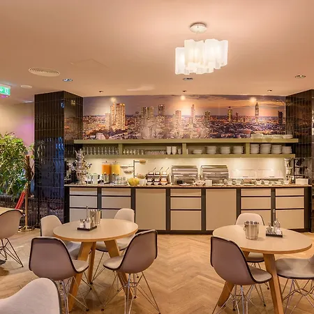The Frankfurt 4*