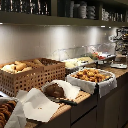 Otel The Frankfurt 4*