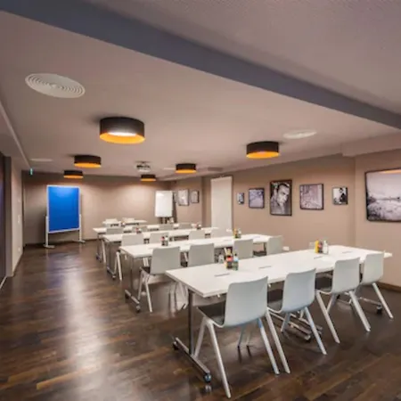 Отель The Frankfurt Франкфурт-на-Майне