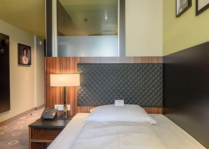 Hotel The Frankfurt 4*