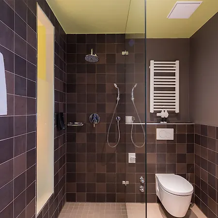 Szálloda The Frankfurt 4*